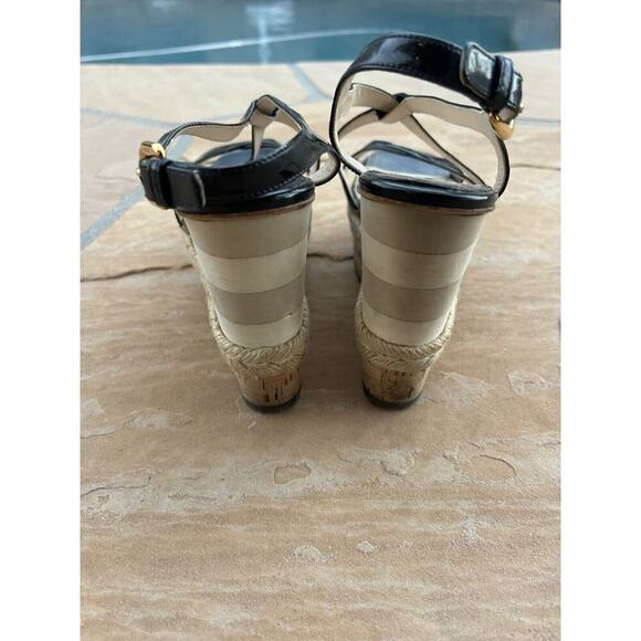 Prada Patent Leather Wedge Heels Sandals Beige Slingback Womens Size 38 Womens 8 - Picture 7 of 7